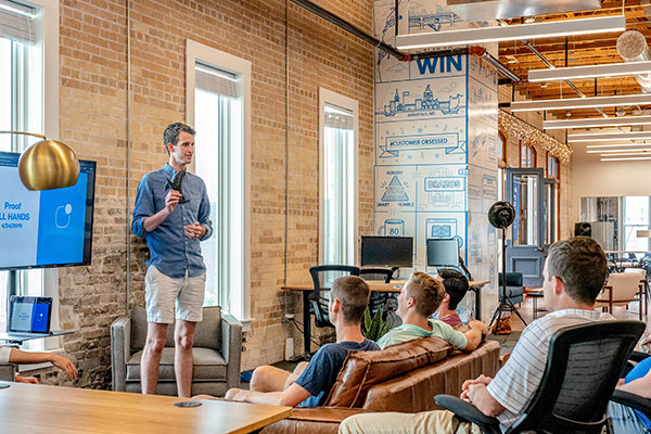 Austin Distel RxpThOwuVgE Unsplash